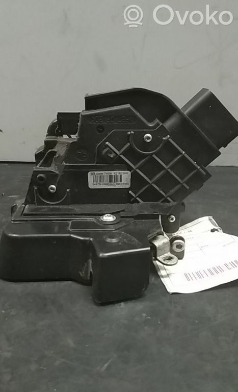 Priekinė durų spyna   7M5AR21812AA,C75RB