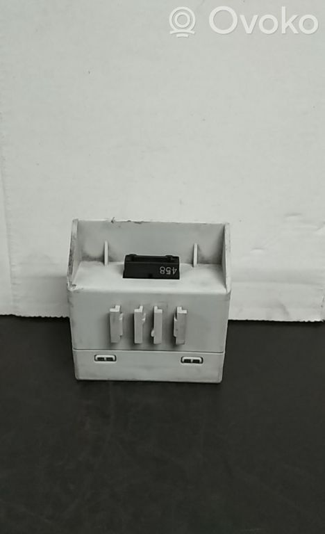 Hälytyksen ohjainlaite/moduuli   657583869329,55892110
