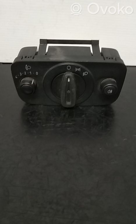Other switches/knobs/shifts   8A6T13A024AB,709621