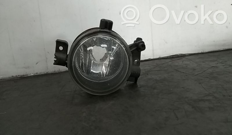 Miglas lukturis priekšā   3M5115K201