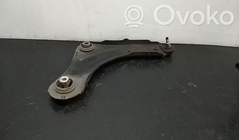 Front control arm   545009207R,958809233131920