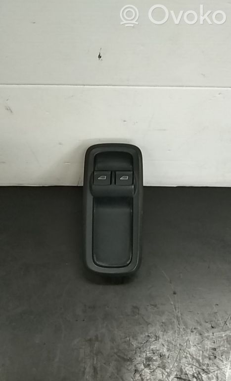 Interruptor del elevalunas eléctrico   8A6T14A132AC