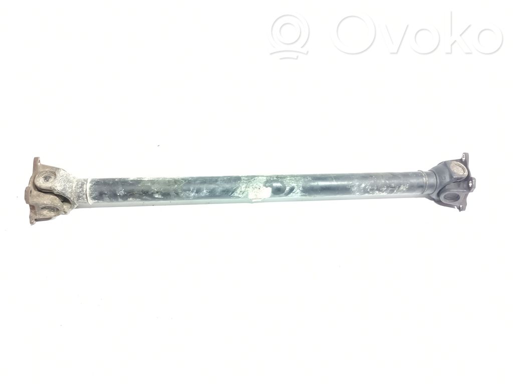 Middle center prop shaft