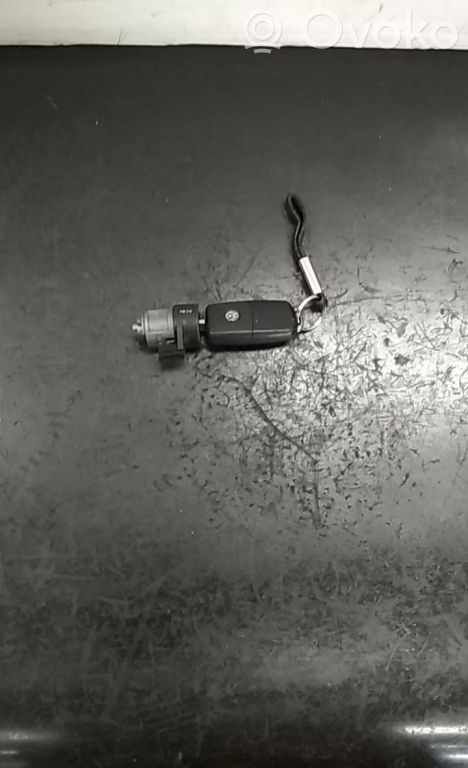 Volkswagen Polo V 6R Aizdedzes atslēga 