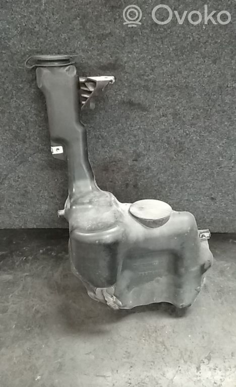 Mercedes-Benz C W204 Windshield washer fluid reservoir/tank 