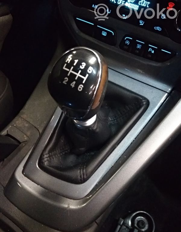 Gear shift switch/knob   COMALGUMDESGASTE