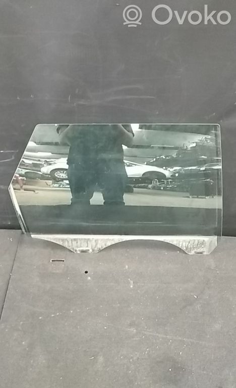 Volvo V50 Rear door window glass 