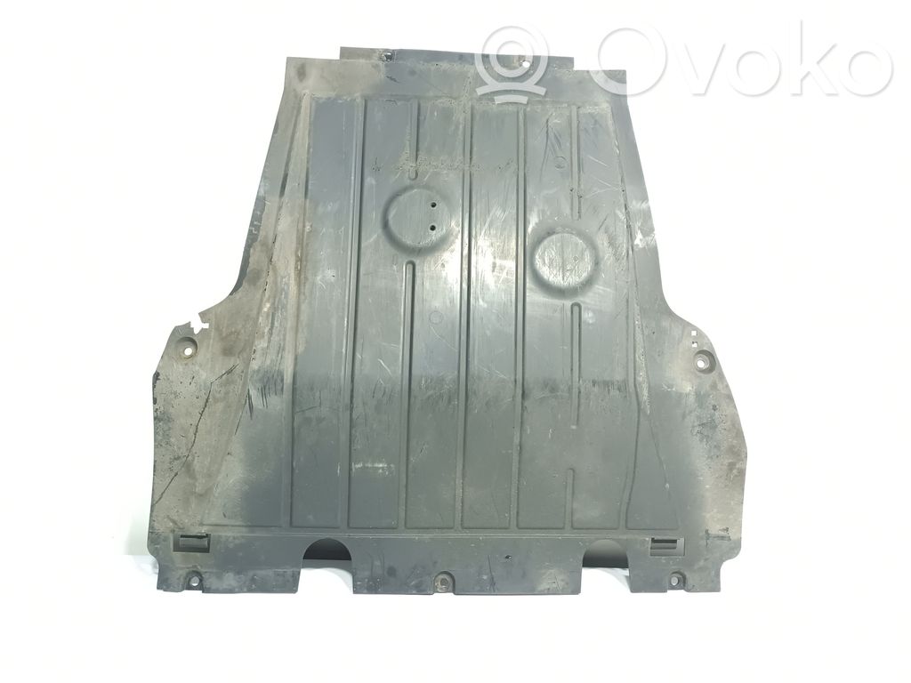 Renault Clio IV Engine splash shield/under tray 