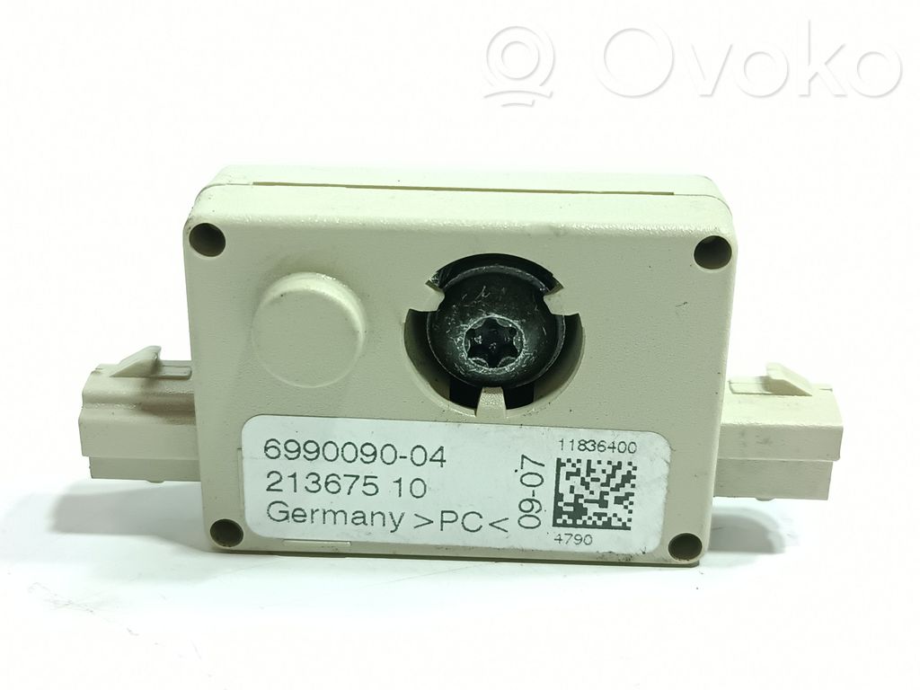 Antenas pastiprinātājs   699009004,21367510