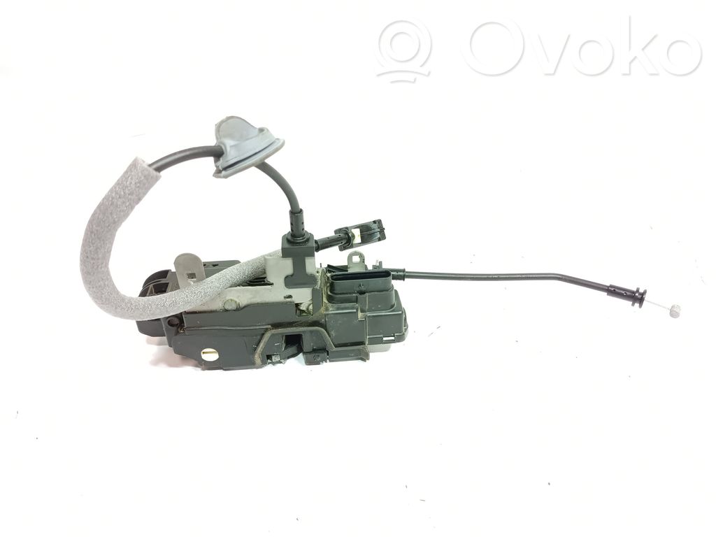 Volvo V40 Zamek drzwi tylnych 