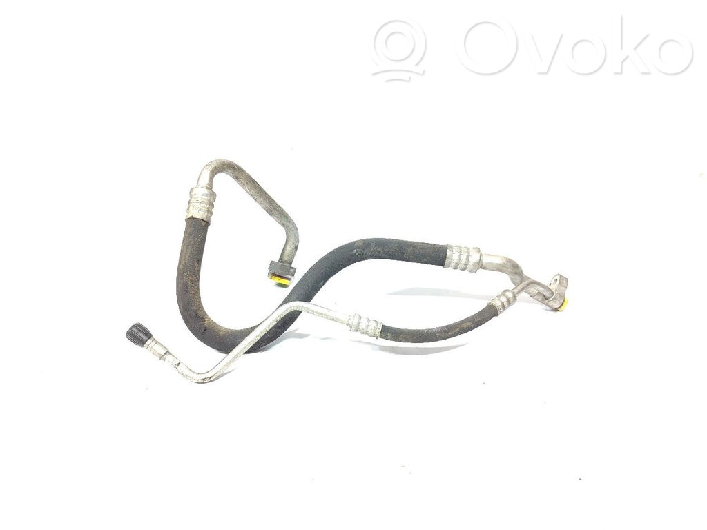 BMW X1 E84 Ilmastointilaitteen putki (A/C) 