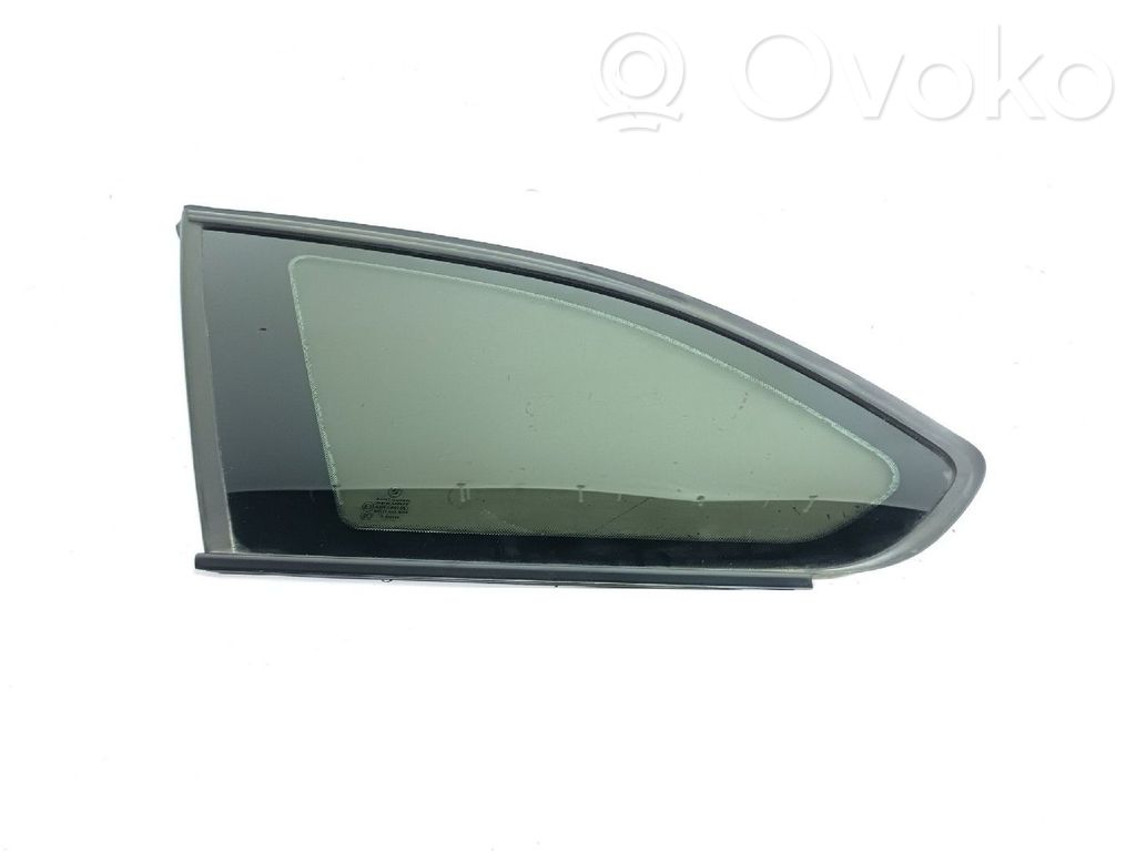 BMW 3 F30 F35 F31 Rear side window 