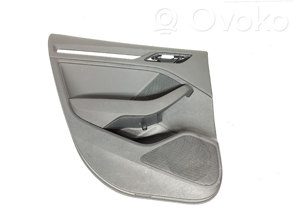 Moldura del tarjetero de la puerta trasera   8V4867305
