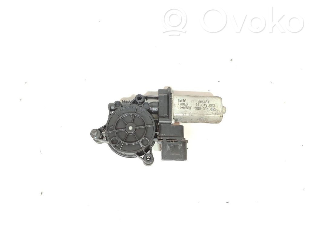 Motor del regulador de la ventanilla de la puerta delantera   3M4454,71019003
