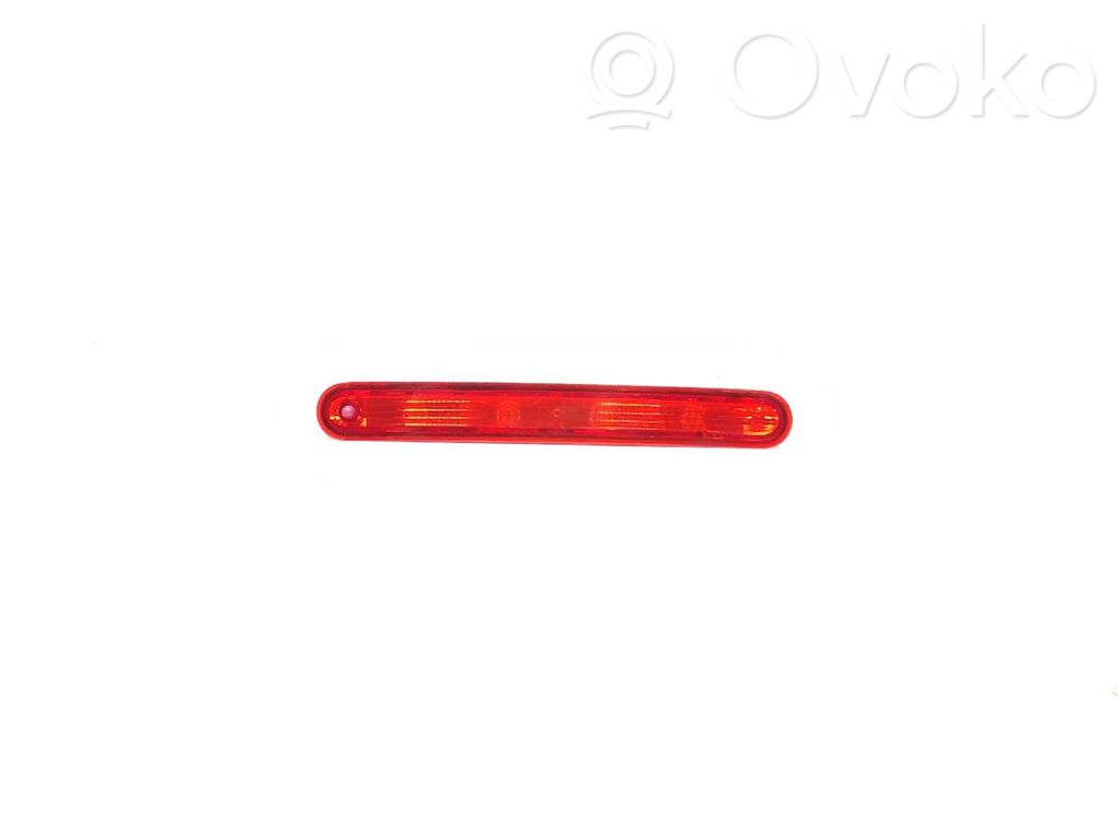 Trzecie światło stop   9812257880