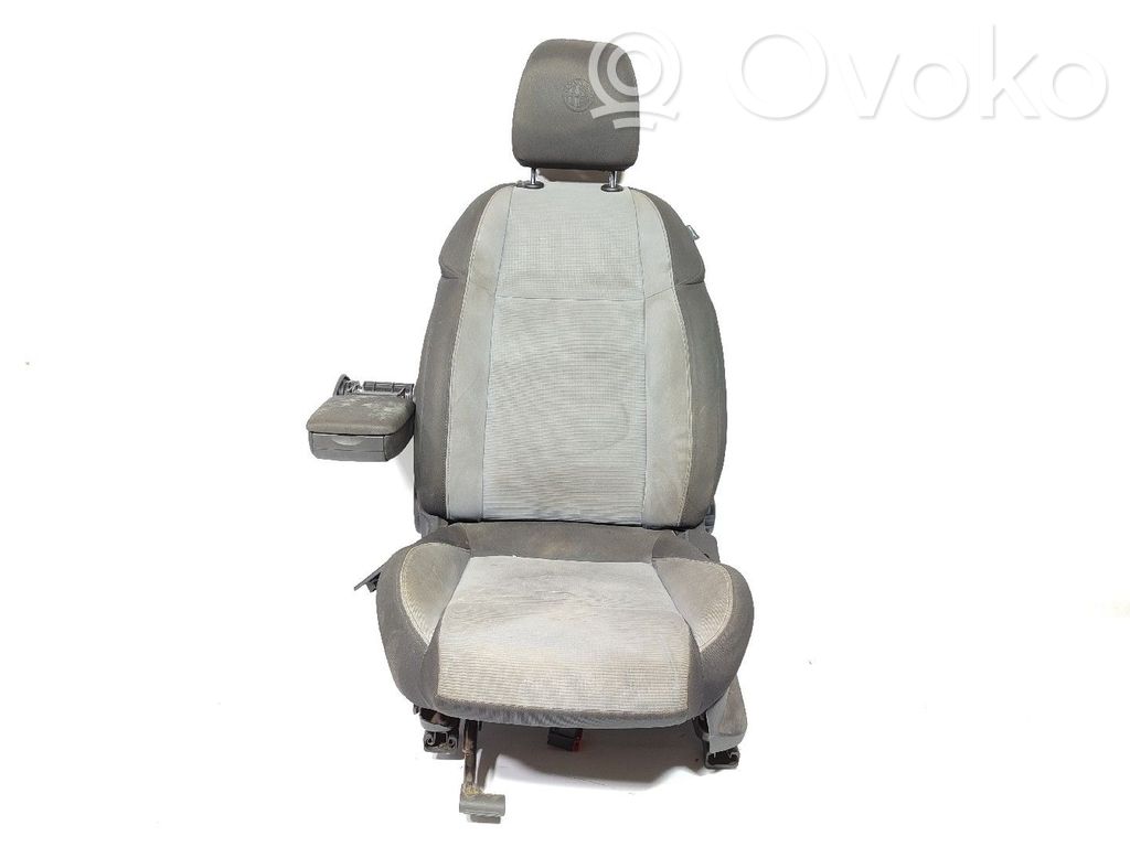Alfa Romeo Giulietta Front driver seat 