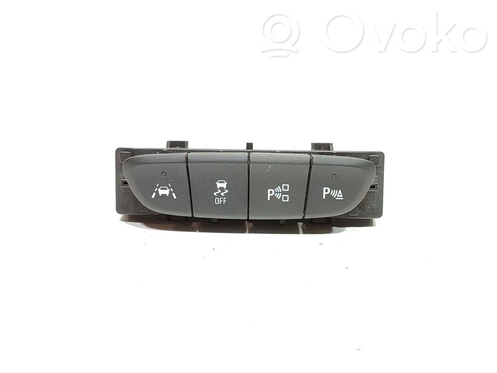 Multifunctional control switch/knob   39028752,544652613