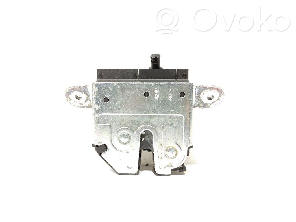 Serrure de hayon   39021416,A102523