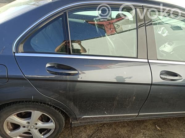 Mercedes-Benz C W204 Aizmugurējās durvis 