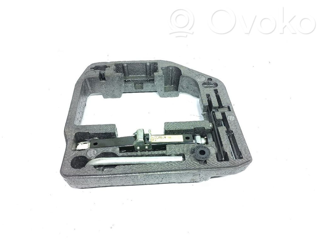 Kit d’outils   8T0012109A