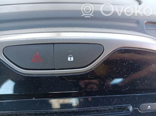 Botón interruptor de bloqueo de puertas   BOTAOFECHOCENTRAL