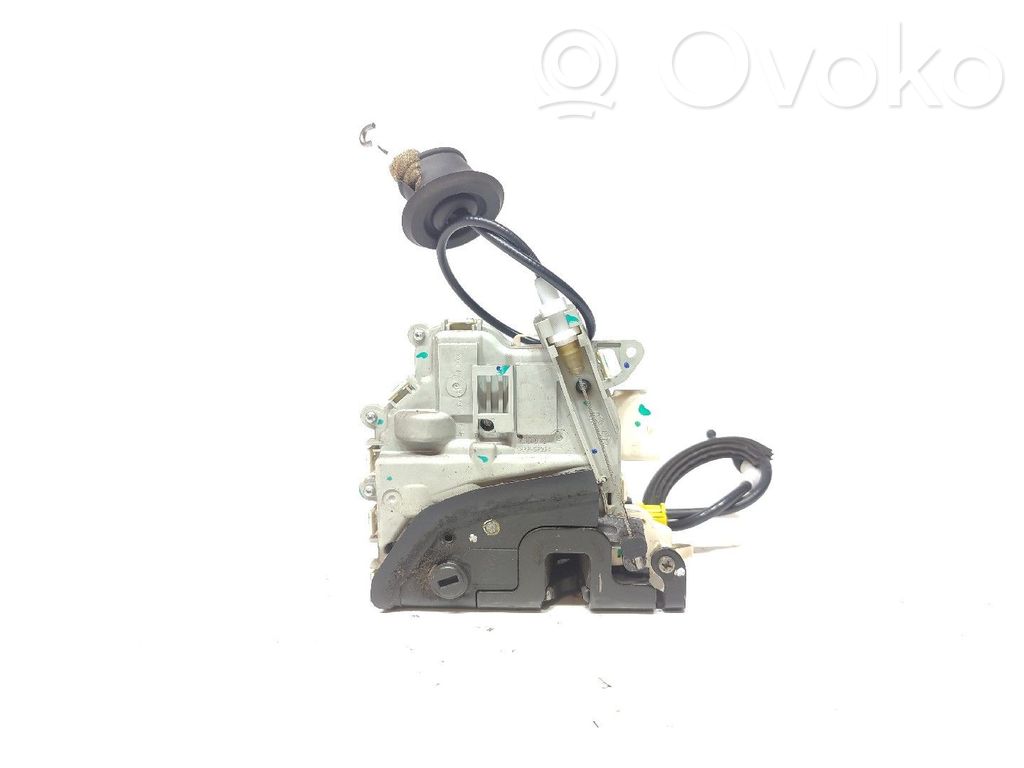 Cerradura de puerta trasera   8K0839015C