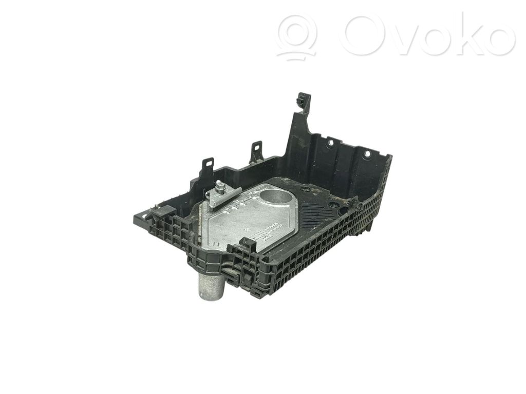 Battery box tray   648948662R,DEFEITO