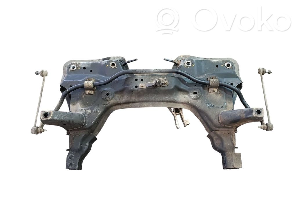 Opel Corsa E Priekinis traversas 