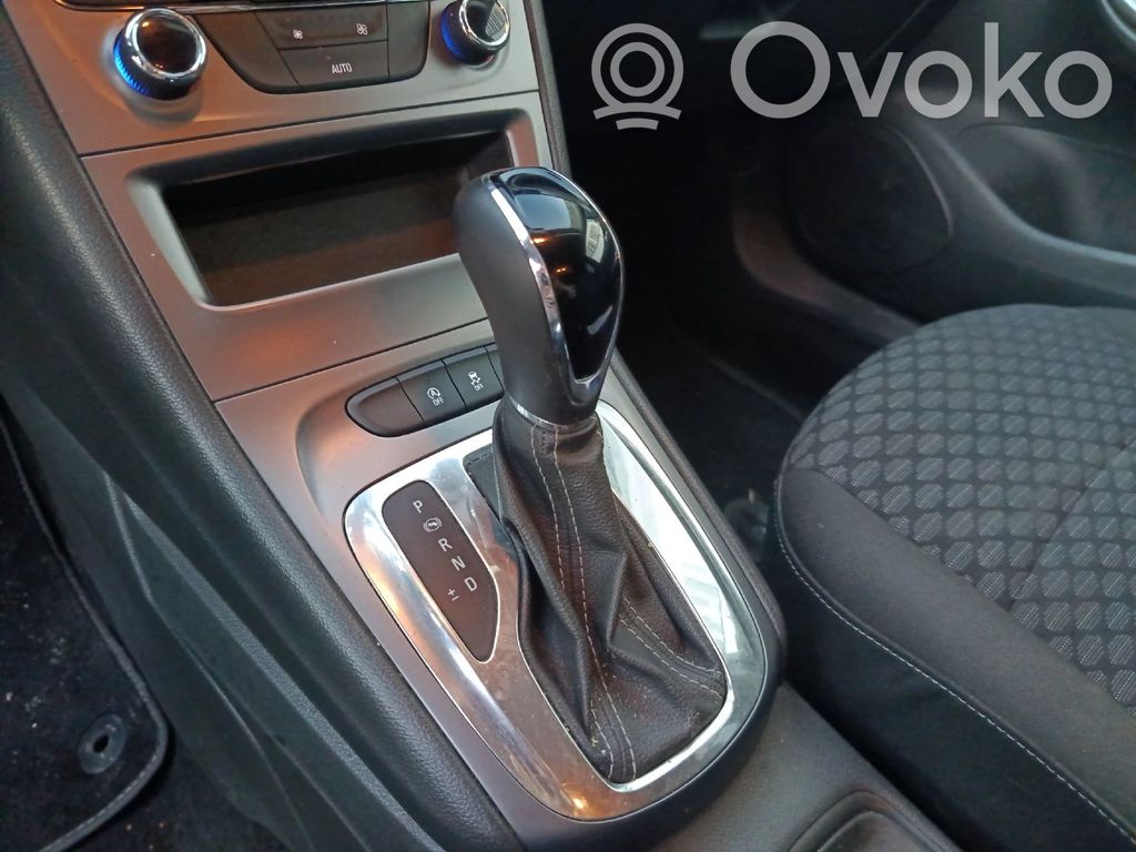 Gear shift switch/knob