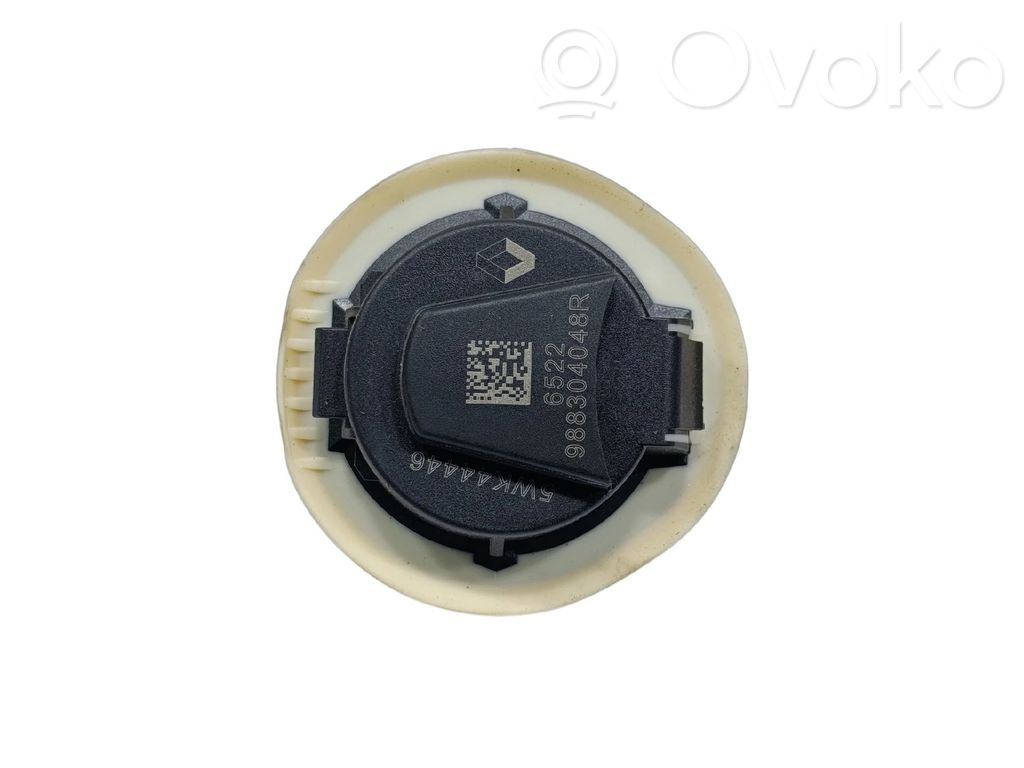 Renault Captur Airbag deployment crash/impact sensor 