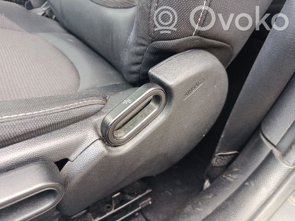Sitz-Airbag   0589P1000312