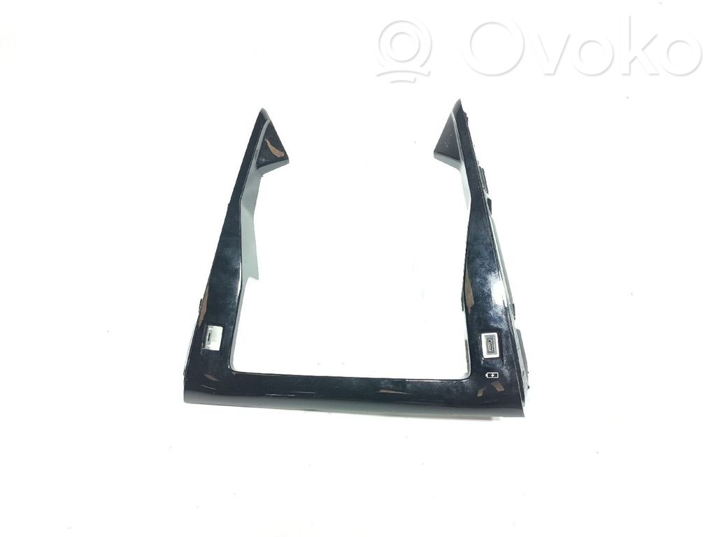Peugeot 208 II Cornice cruscotto 