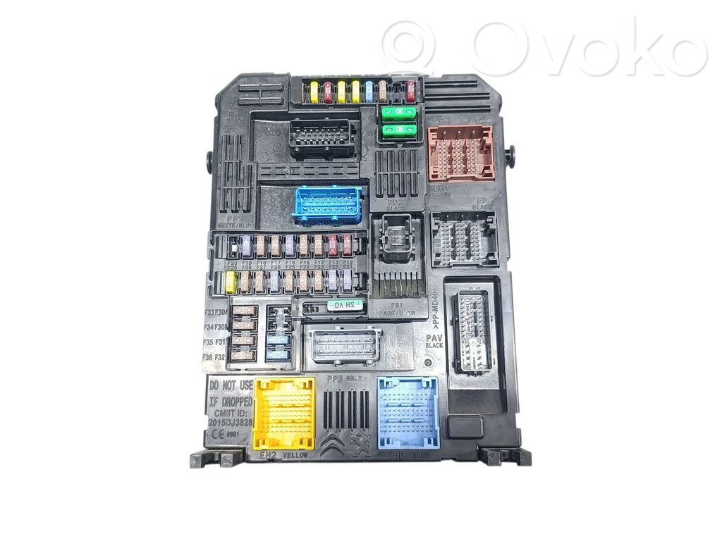 Peugeot 208 II SAM control unit 