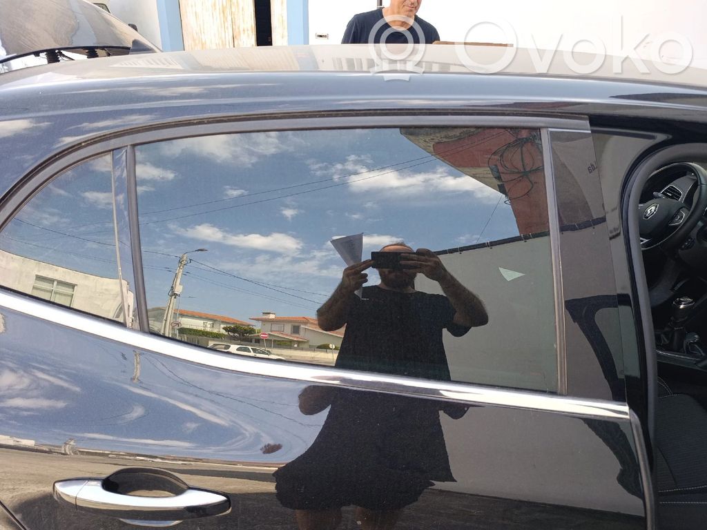 Renault Megane IV Fenster Scheibe Tür hinten 