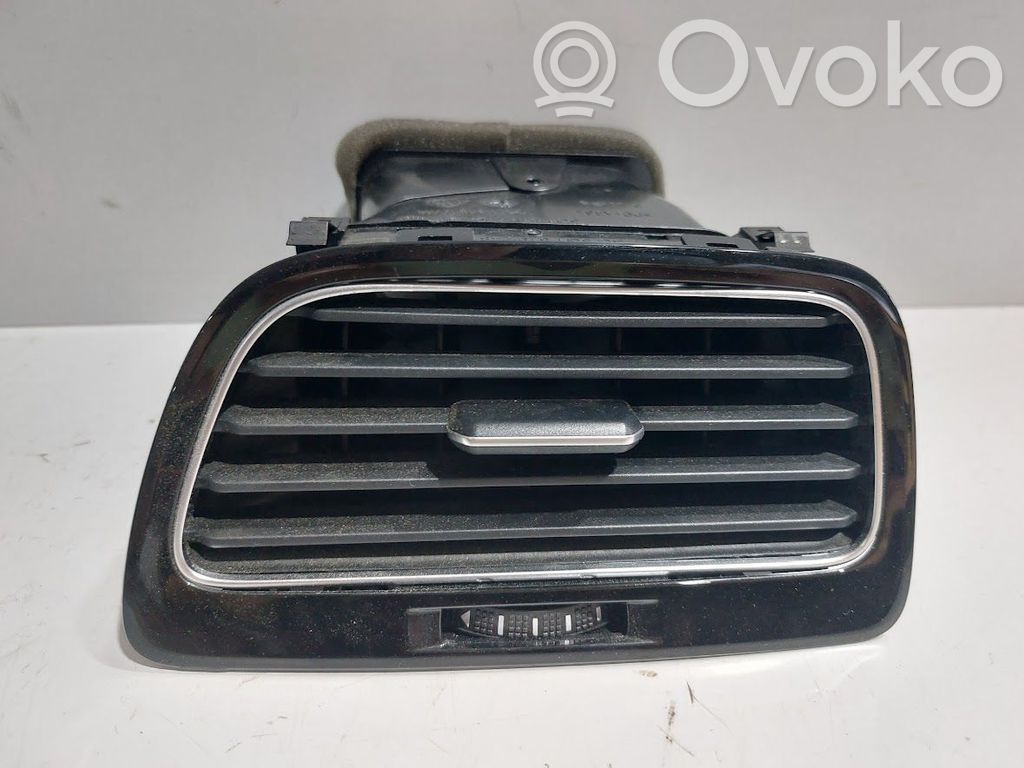 Volkswagen Golf VII Moldura protectora de la rejilla de ventilación lateral del panel 