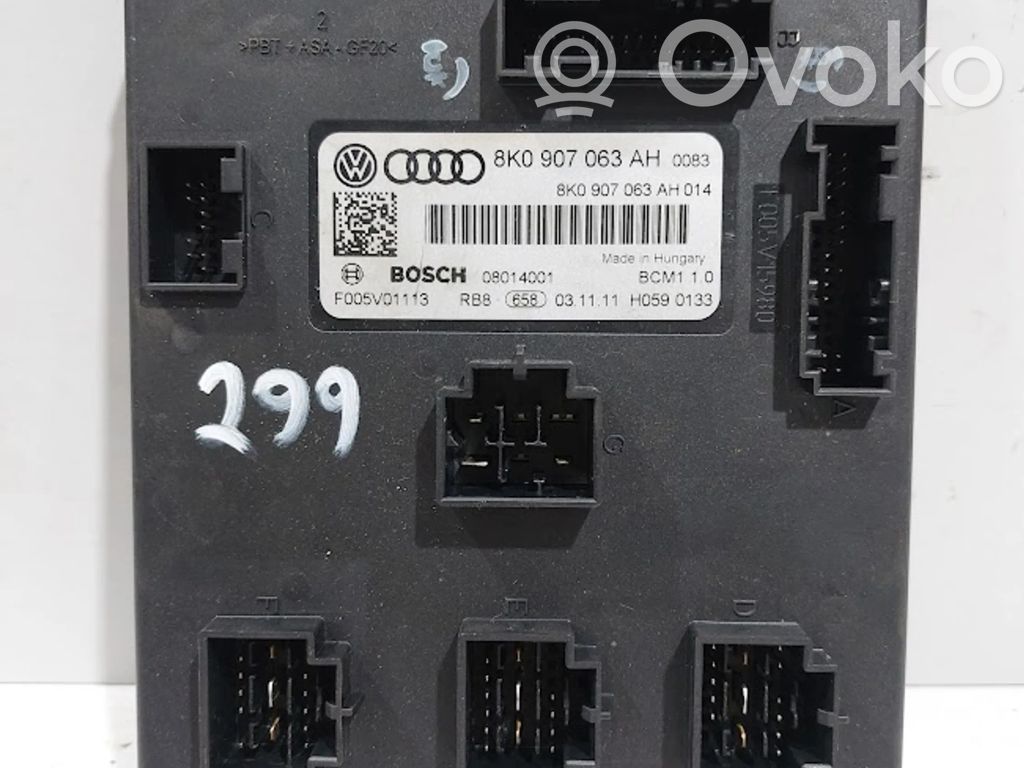 Audi A5 8T 8F Unidad de control/módulo de carrocería central 