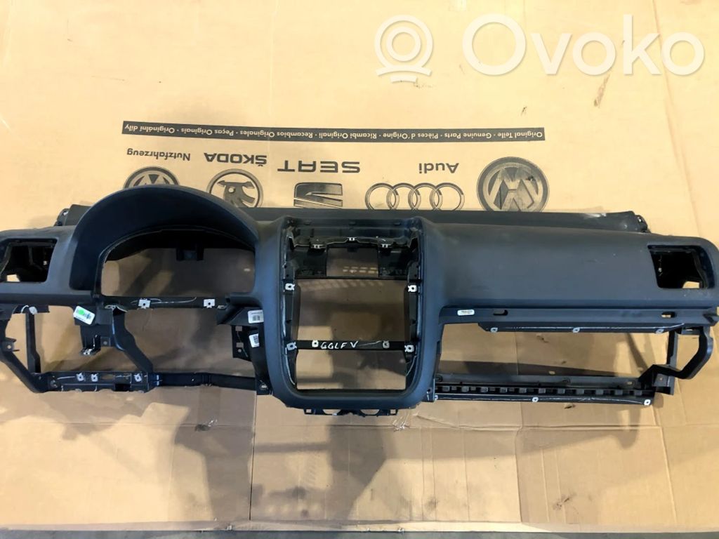 Volkswagen Golf V Panel de instrumentos 