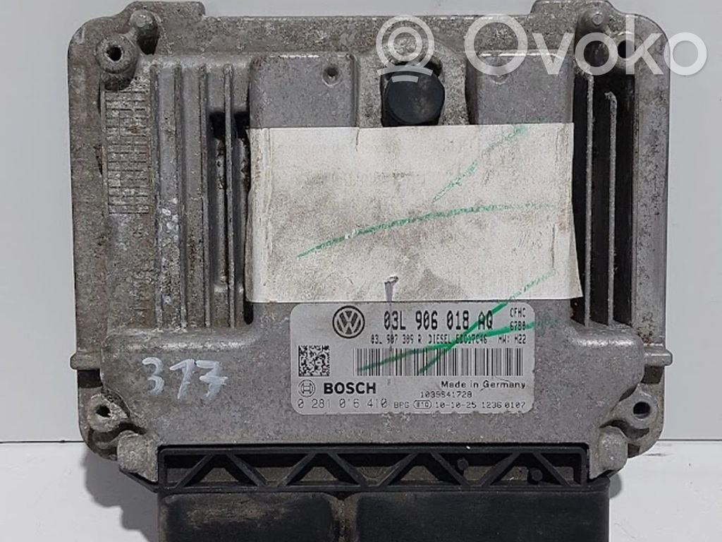 Volkswagen Golf VI Engine control unit/module 