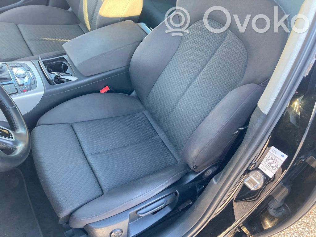 Seat set