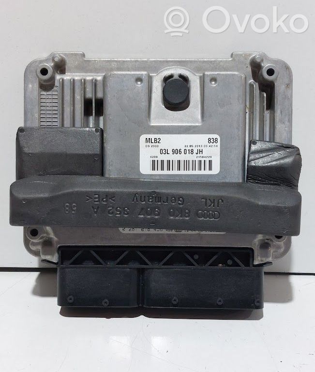 Audi A5 8T 8F Engine control unit/module 