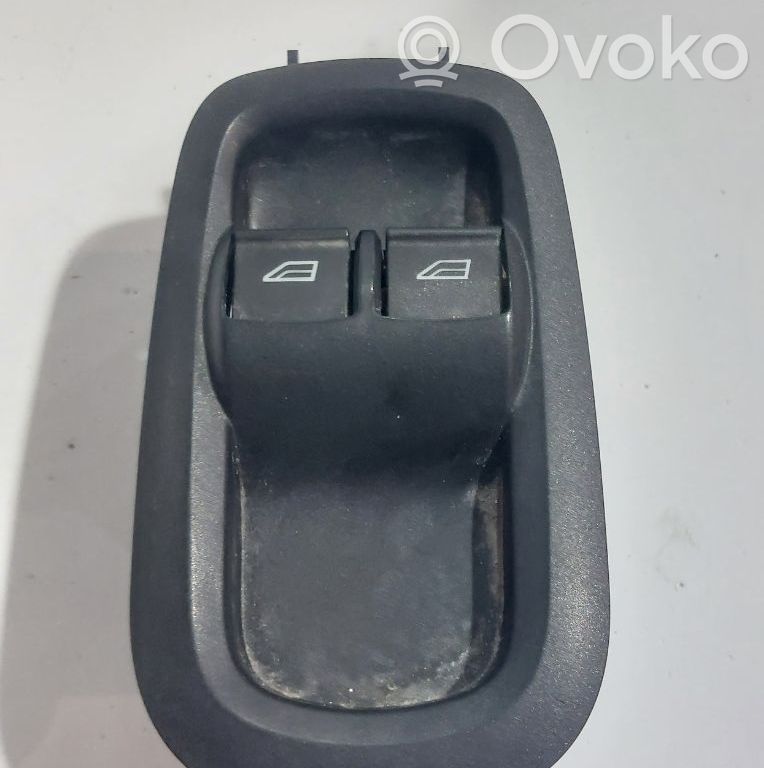Ford Transit VII Przyciski szyb 