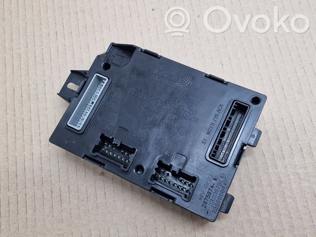Renault Trafic III (X82) Other control units/modules 