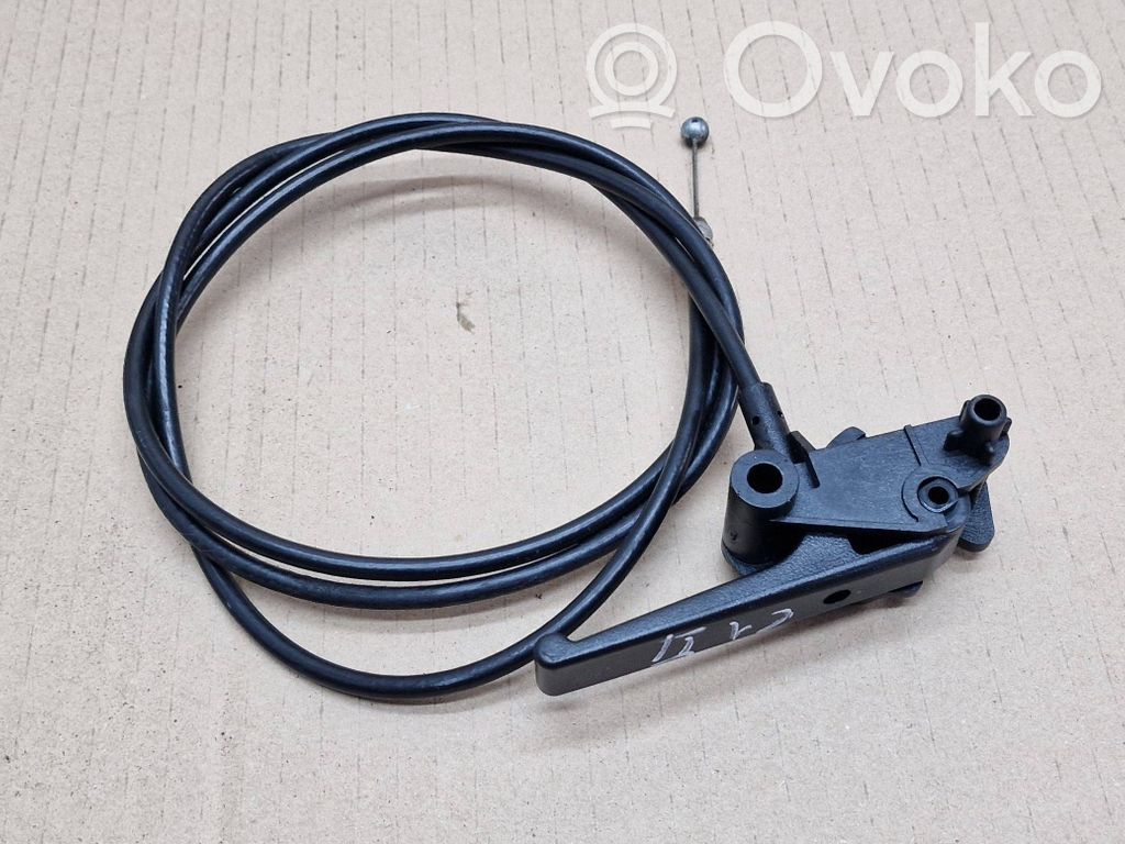 Engine bonnet (hood) release handle