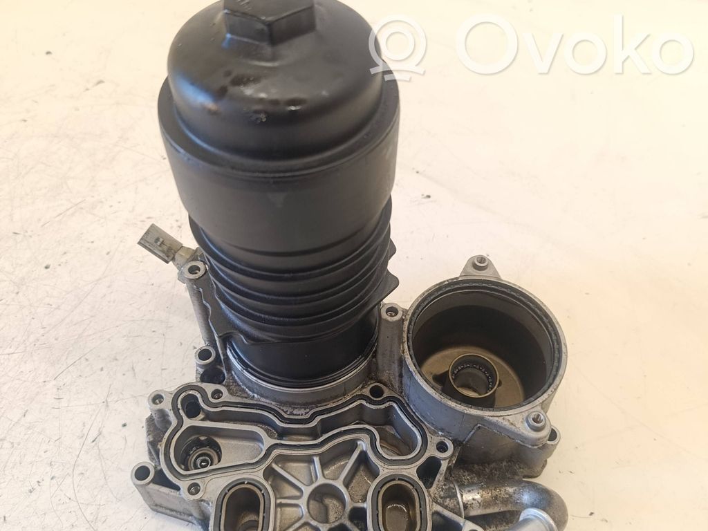 Audi A6 S6 C6 4F Oil filter mounting bracket 