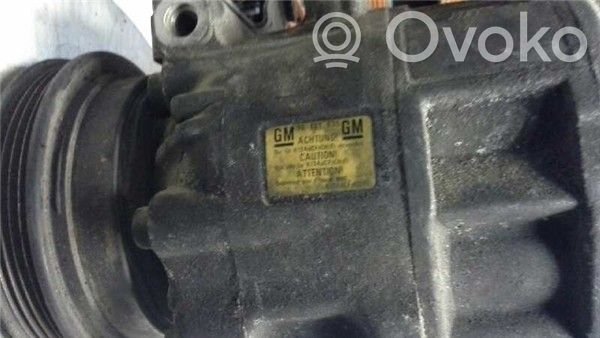 Opel Omega B2 Компрессор (насос) кондиционера воздуха 