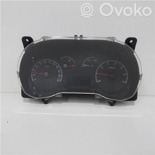 Opel Combo D Speedometer (instrument cluster) 