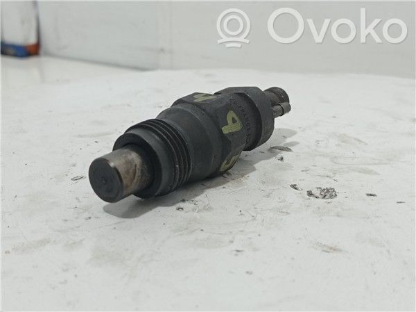 Inyector de combustible   17S42