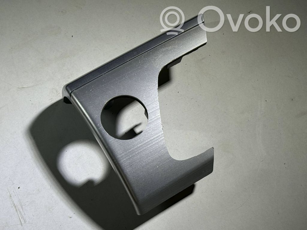 Panel trim   P0117972