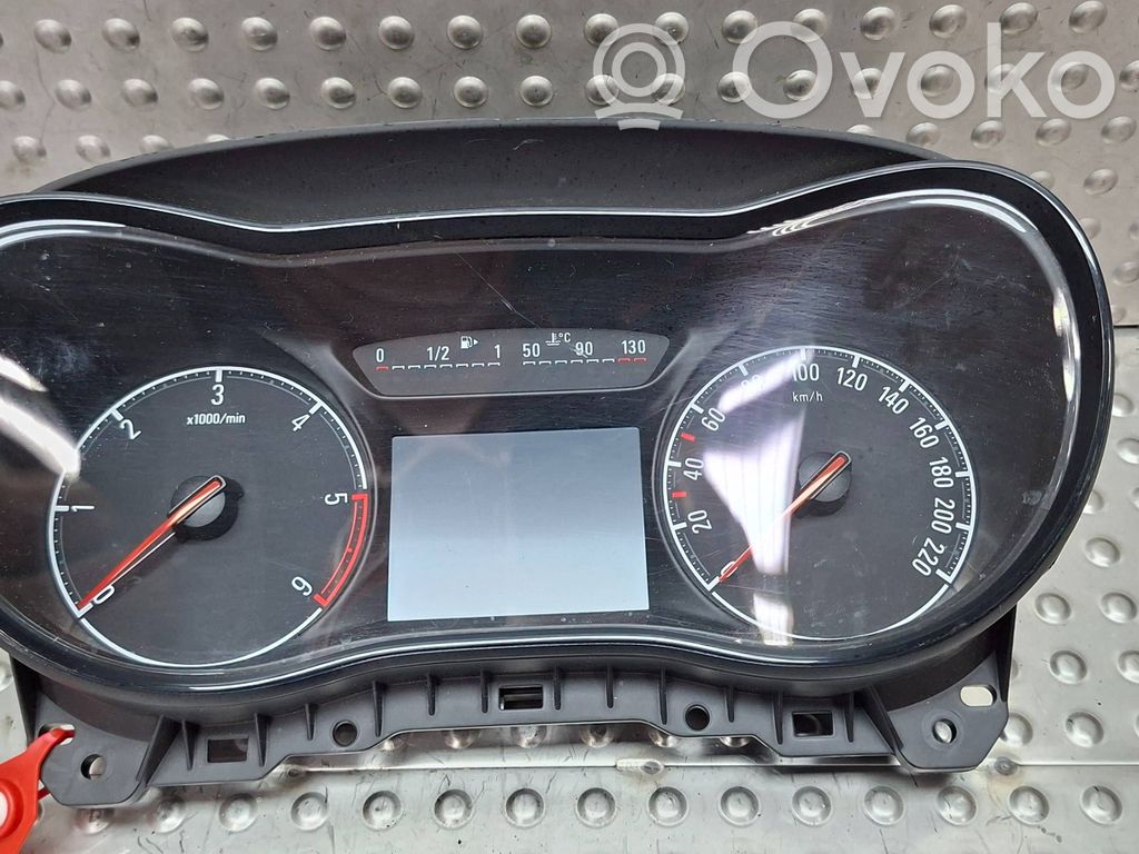 Opel Corsa E Speedometer (instrument cluster) 