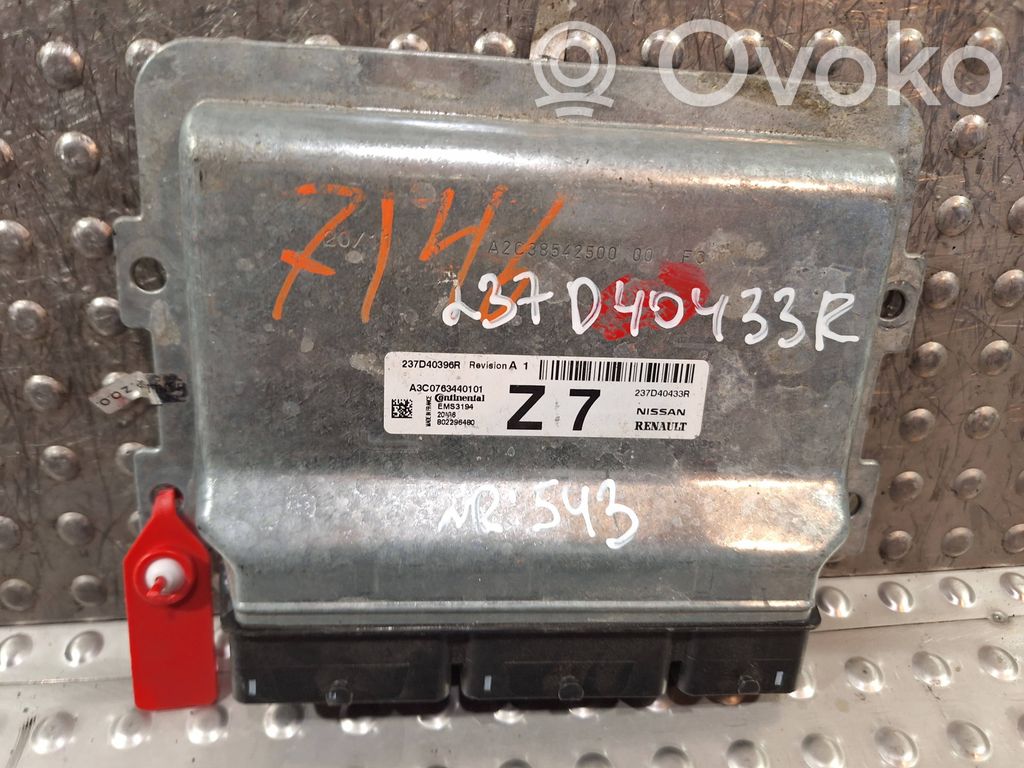 Renault Twingo III Engine control unit/module 
